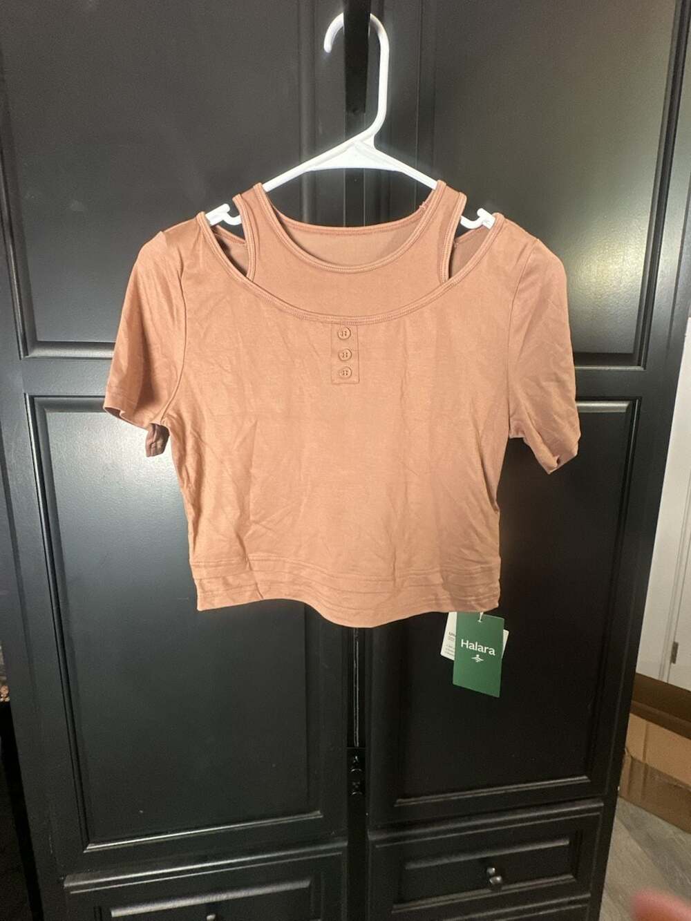 Halara Women's Short Sleeve Button Front Crop Top Brown Size S NWT#1055